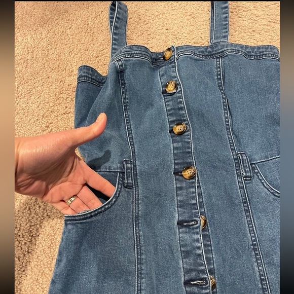 Women's (Youth) JUSTFAB denim button up slim-fitting dress - Picture 6 of 11